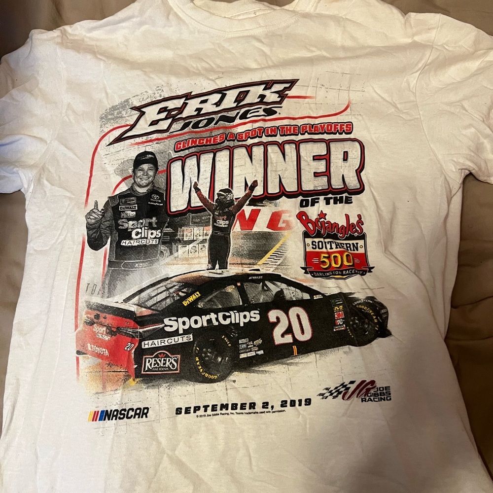 Erik Jones 2019 Southern 500 win shirt